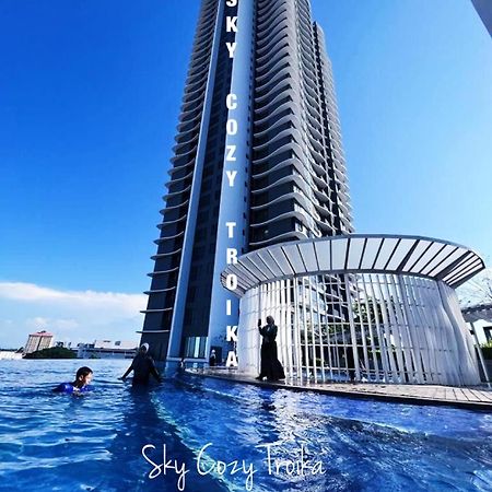 Sky Cozy Troika Residence, 1 Bedroom 4-6 Pax, 2 Bedrooms 6-8 Pax, Pool Vew, Sky & City View, Free Parking, Pool, Unlimited Wifi & Netflix Kota Bharu Exteriör bild
