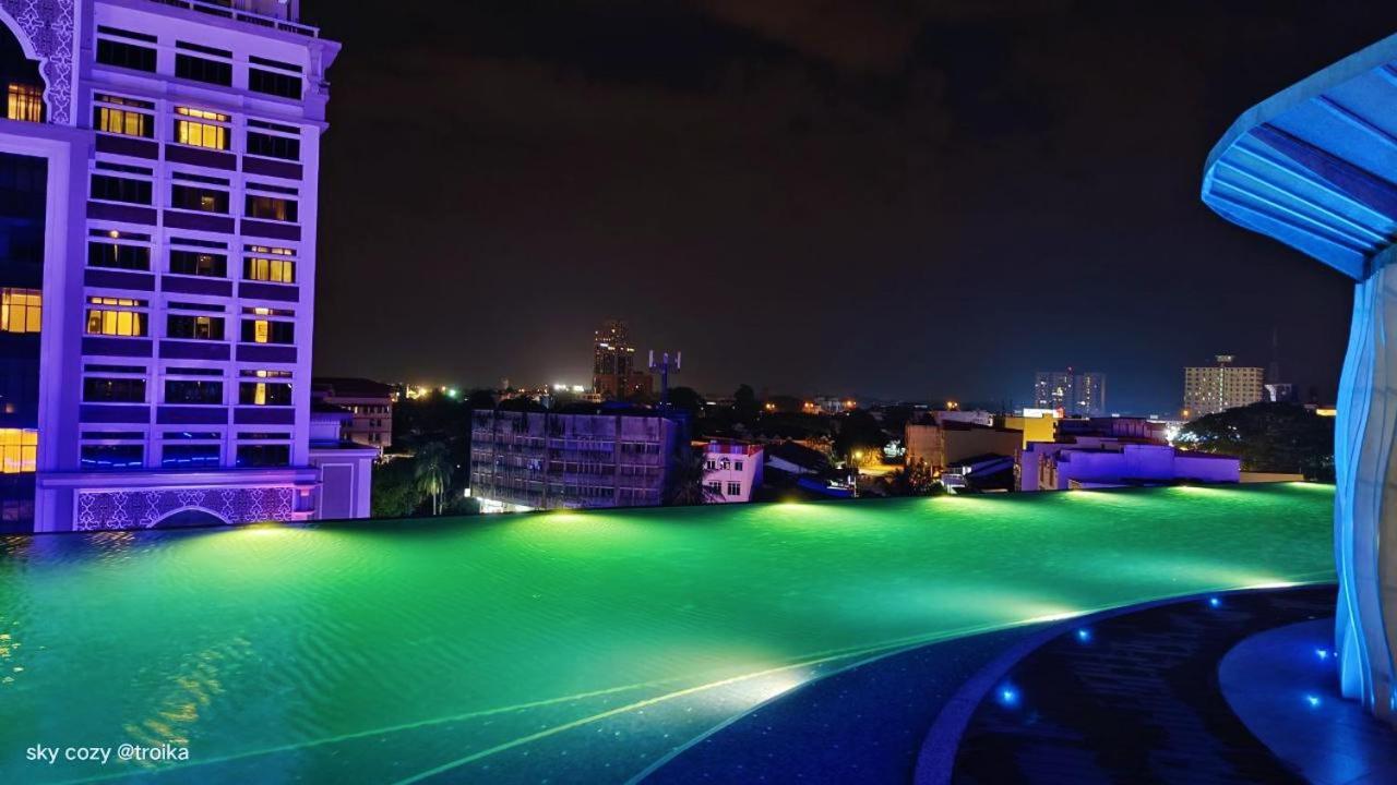 Sky Cozy Troika Residence, 1 Bedroom 4-6 Pax, 2 Bedrooms 6-8 Pax, Pool Vew, Sky & City View, Free Parking, Pool, Unlimited Wifi & Netflix Kota Bharu Exteriör bild