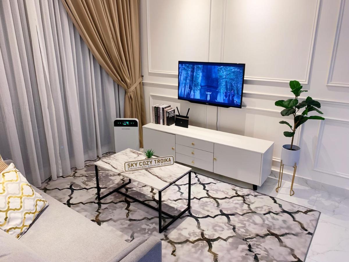 Sky Cozy Troika Residence, 1 Bedroom 4-6 Pax, 2 Bedrooms 6-8 Pax, Pool Vew, Sky & City View, Free Parking, Pool, Unlimited Wifi & Netflix Kota Bharu Exteriör bild