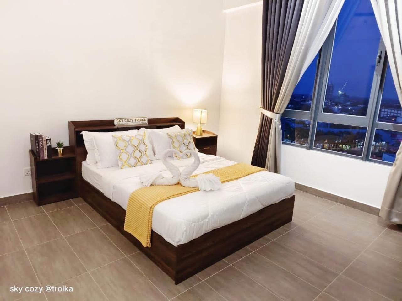 Sky Cozy Troika Residence, 1 Bedroom 4-6 Pax, 2 Bedrooms 6-8 Pax, Pool Vew, Sky & City View, Free Parking, Pool, Unlimited Wifi & Netflix Kota Bharu Exteriör bild