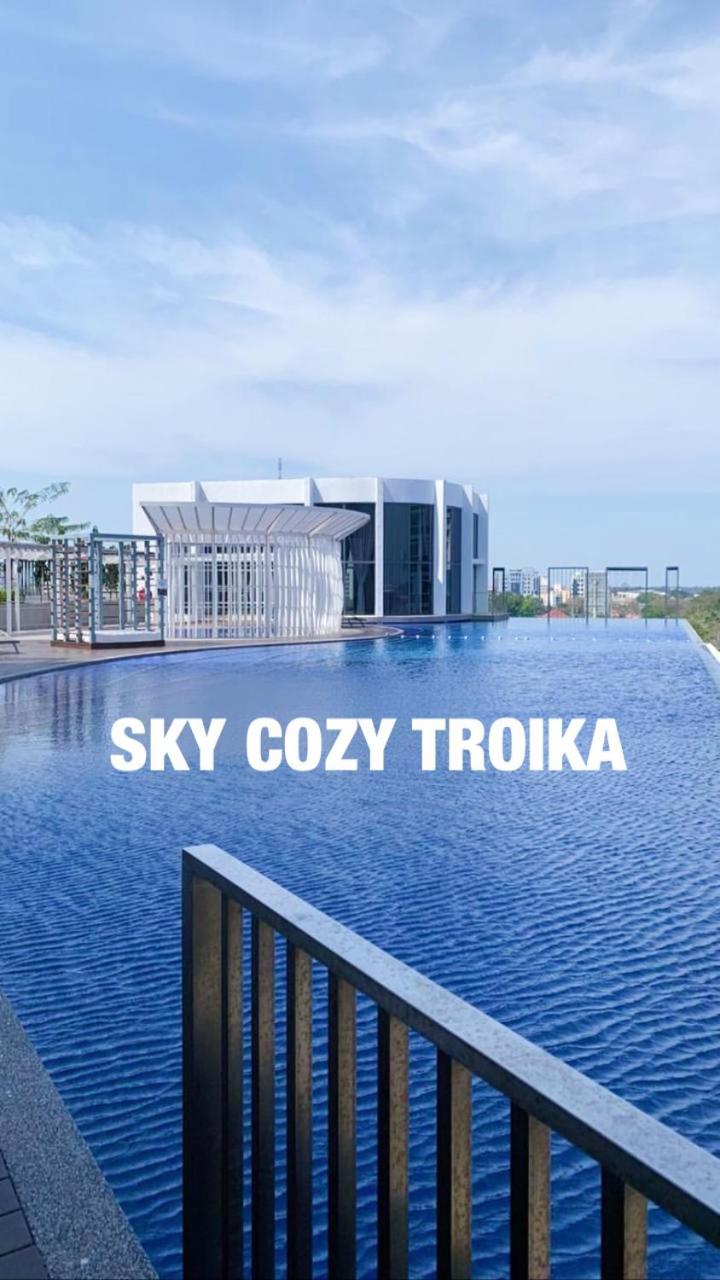 Sky Cozy Troika Residence, 1 Bedroom 4-6 Pax, 2 Bedrooms 6-8 Pax, Pool Vew, Sky & City View, Free Parking, Pool, Unlimited Wifi & Netflix Kota Bharu Exteriör bild