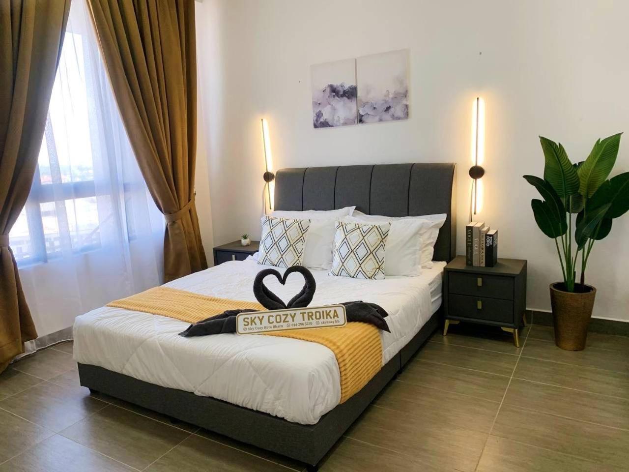Sky Cozy Troika Residence, 1 Bedroom 4-6 Pax, 2 Bedrooms 6-8 Pax, Pool Vew, Sky & City View, Free Parking, Pool, Unlimited Wifi & Netflix Kota Bharu Exteriör bild